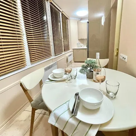 Apartment Great One Bed Right Near Opera House *